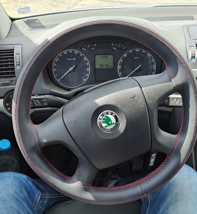 Skoda Octavia 1.6FSI 115кс 180180км 1ви Собственик Обслужена Michelin