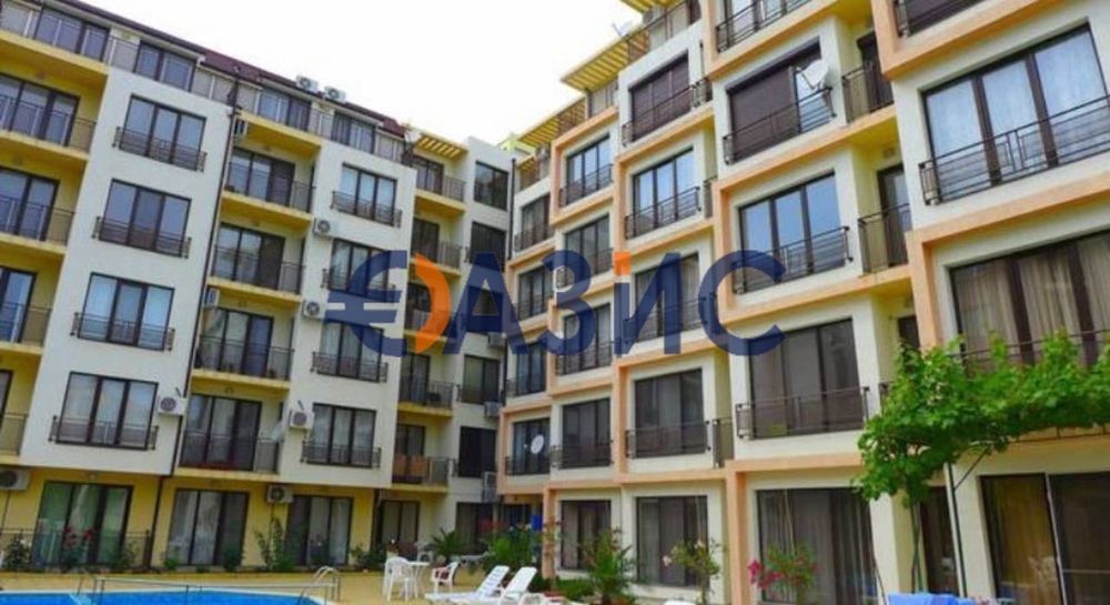 Продава се Едностаен апартамент в к.к. Слънчев бряг - 53 кв.м за 749 €/кв.м - Снимка #10