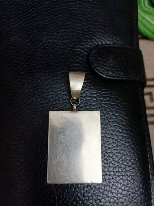 Кулон серебренный