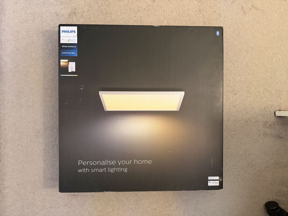 Plafoniera smart Philips Hue Aurelle 60x60 White Ambiance + telecomanda