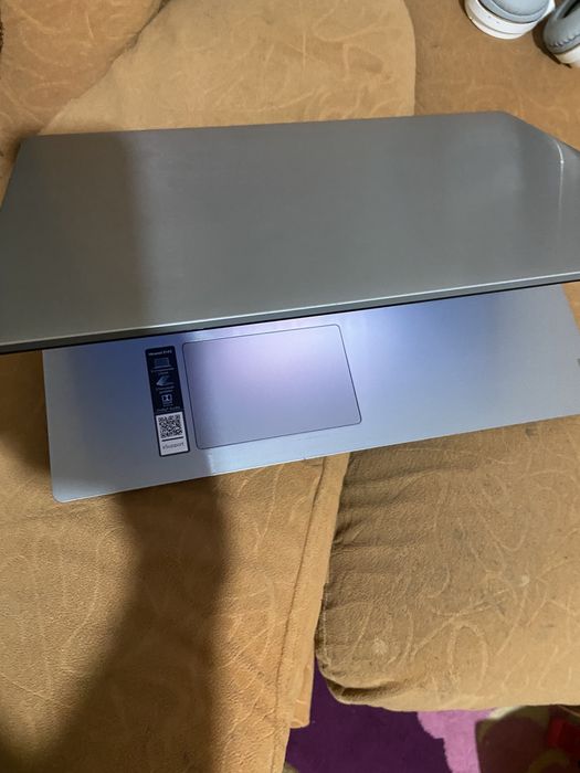 Lenovo AMD сост хорош SSD память