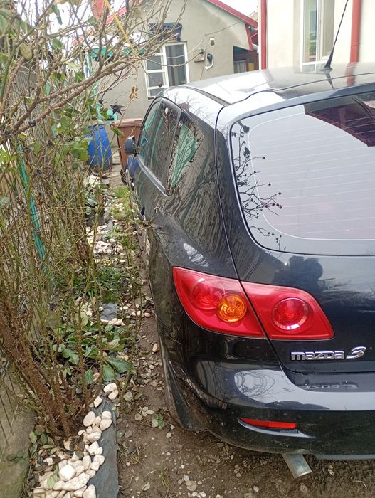 Se vinde pentru dezmembrări Mazda 3 1.6 16 v an fabricație 2003 2004