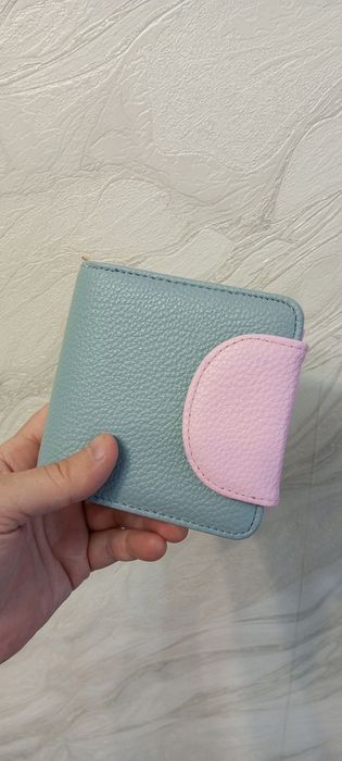 Продам новый - Женский кошелек