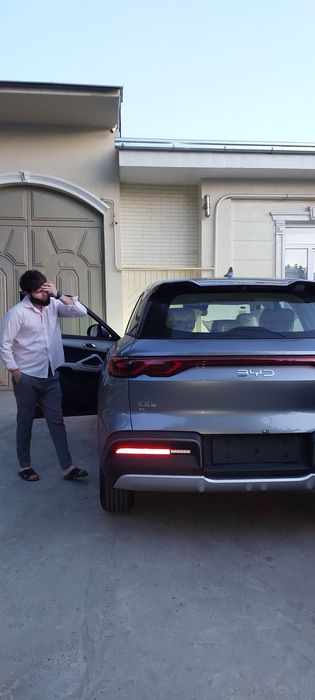 BYD yuan up smart sotiladi
