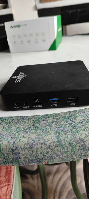 Ugoos am6 plus tv box