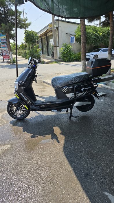 Brend nomi DRONGO M11 dugali skuter