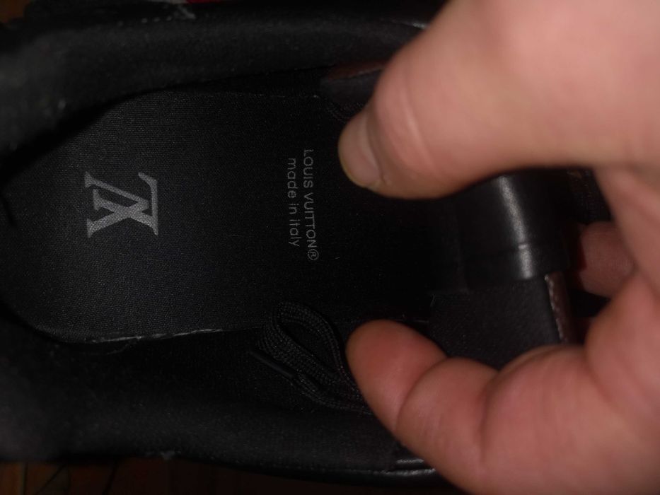 Adidasi luis vitton 42