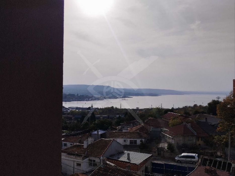 Продава се Двустаен апартамент в Варна, Погреби - 53 кв.м за 2642 €/кв.м - Снимка #9