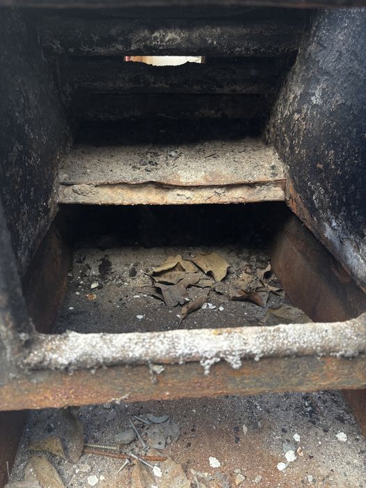 Продам печку на твердом топливе