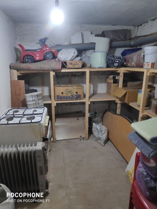 Тошкент шахари Янги Хаёт тумани 5а да 3/1/7 Уй сотилади