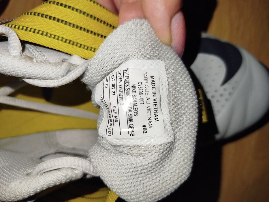 Продам штангетки Nike 37.5 размер