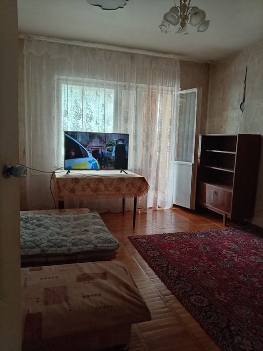 Продам 3 комнатную