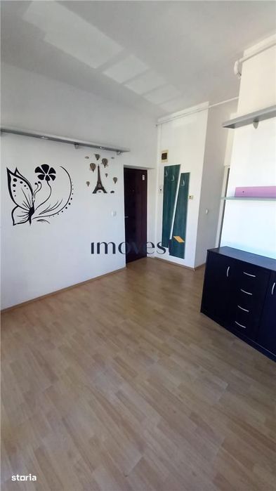 De inchiriat: Garsoniera nemobilata in zona centrala