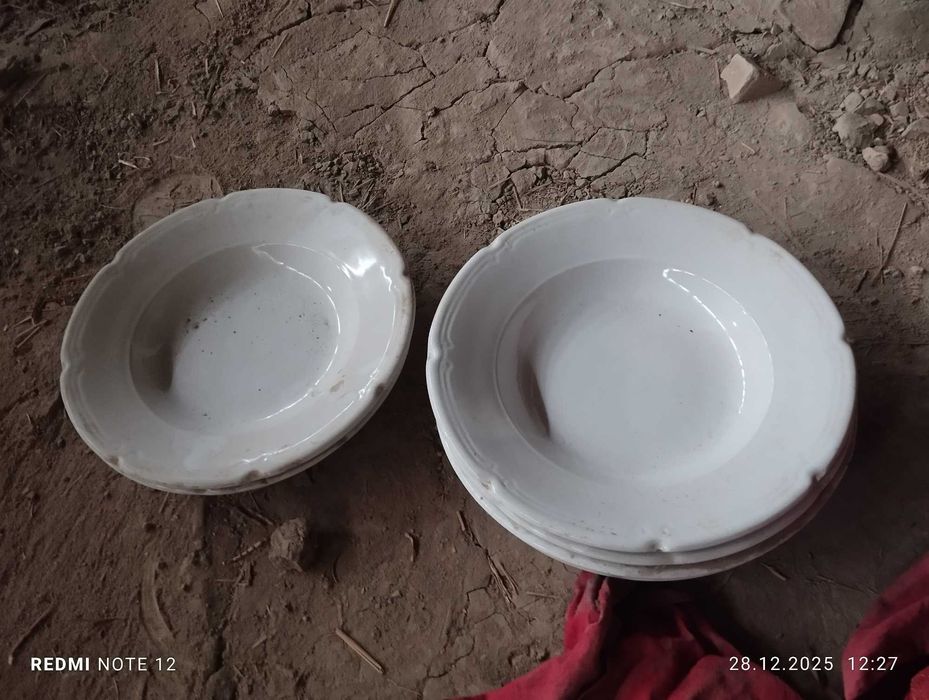 Срочно продается посуды , тарелки мини лагани