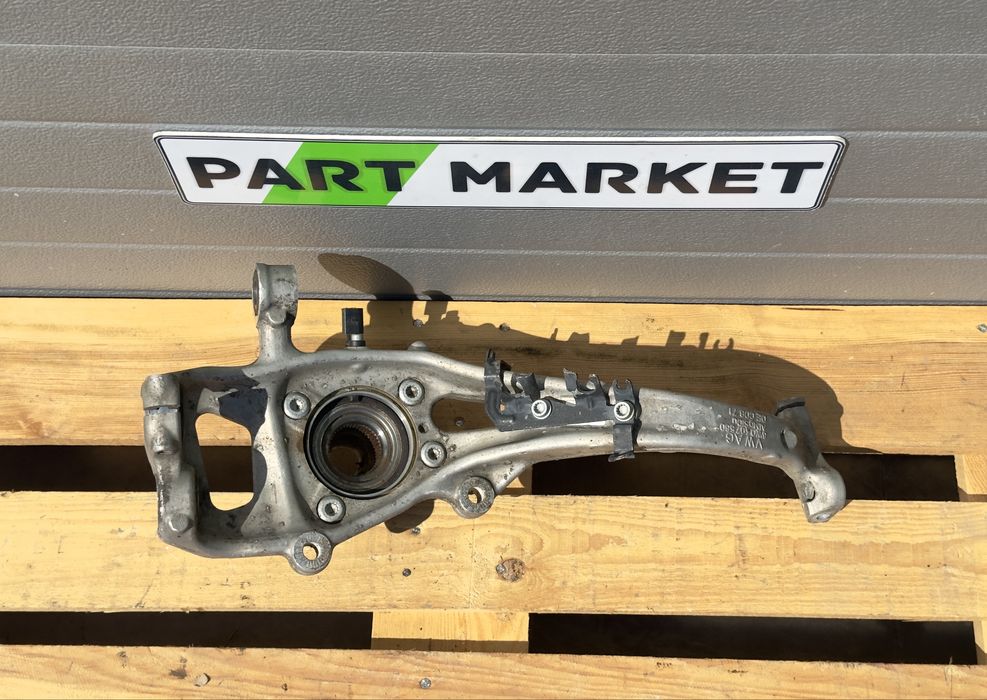 Шенкел AUDI A4 B9 8W0407242F 8W0407560
