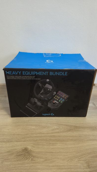 Echipament complet Logitech G Heavy Farm Sim/ETS2 Controller (Volan+Pedale+Side Panel Control Deck)