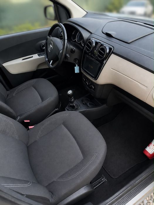 Dacia Lodgy cu 7 locuri 1.5 diesel 5% euro 5 6 viteze RAR facut