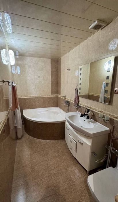 Продаётся своя квартира