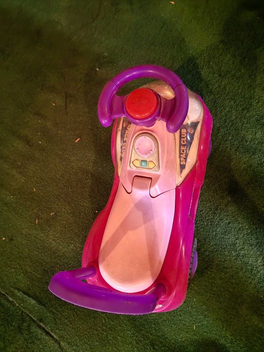 Детска количка със мелодии