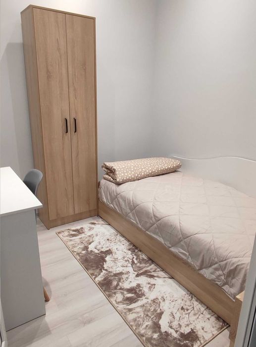 Дава се под наем Многостаен апартамент в Пловдив, Център - 112 кв.м за 561 € - Снимка #2