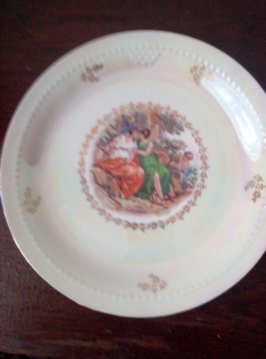 чайный сервиз Мадонна 70-х годов прошлого века на 12 персон ГДР