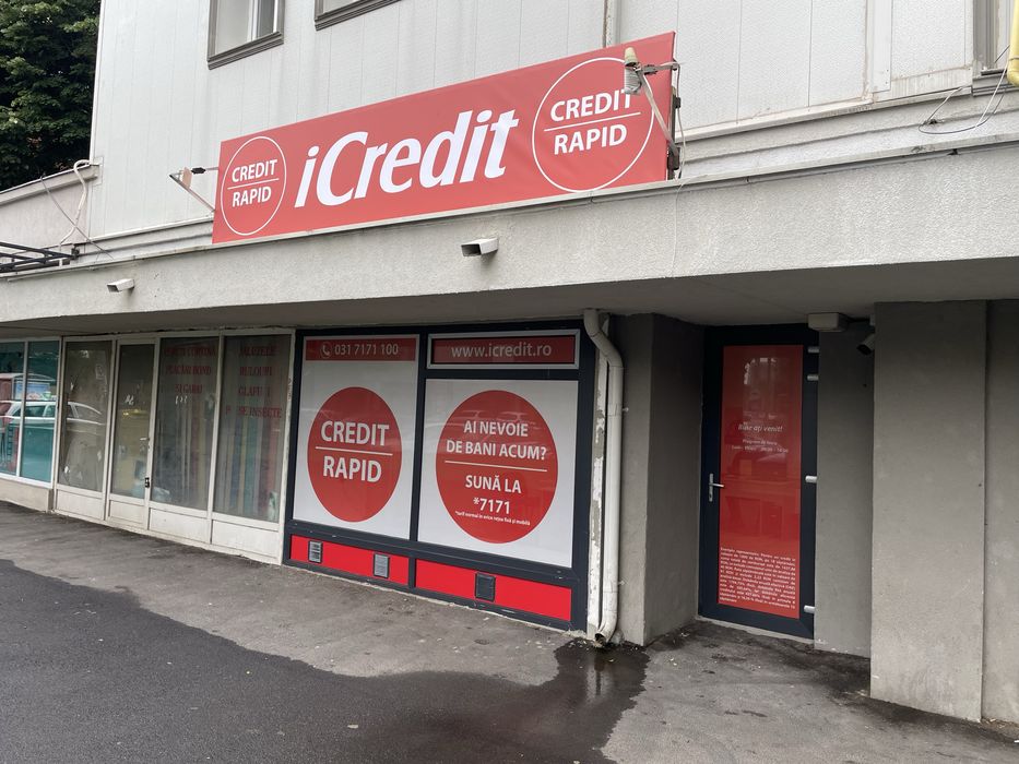 Vand spatiu comercial