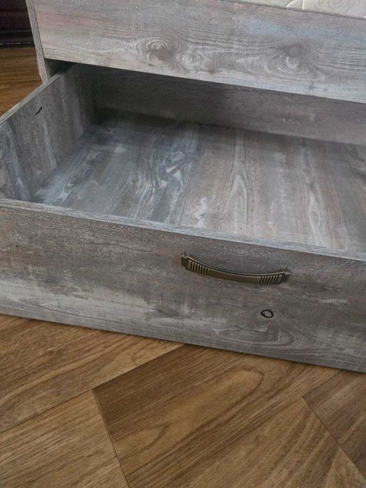 кровать одноместная