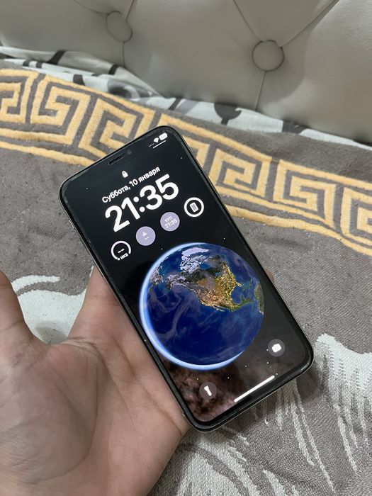 Продам iPhone X идеально