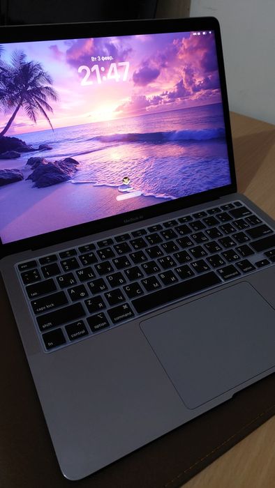 Macbook Air M1  2020