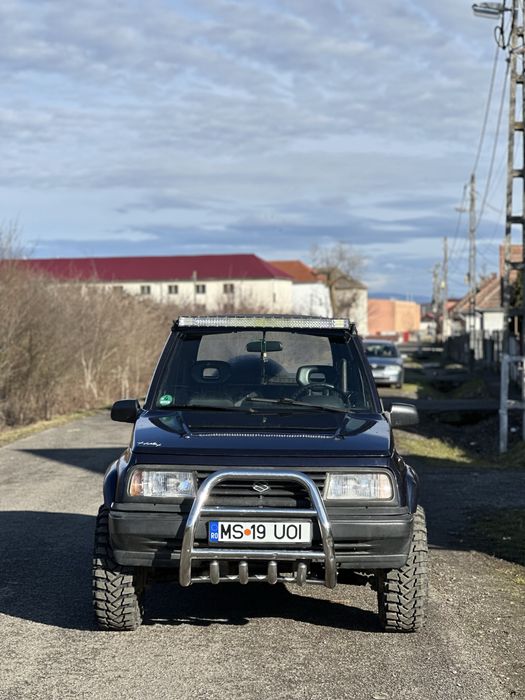 Vand sau schimb suzuki vitara