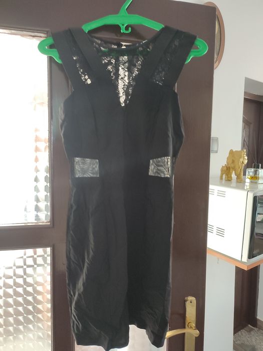 Vând Lot de 8 Rochii ...Oferta!!