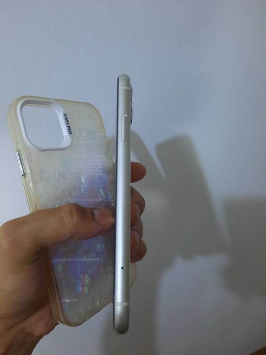 iPhone 11 128Gb АКБ 74%