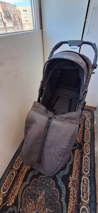 Продам коляску б/у