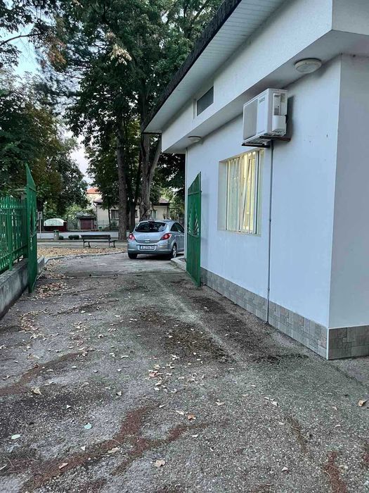 Дава се под наем Офис в Генерал Тошево - 40 кв.м за 204 € - Снимка #6