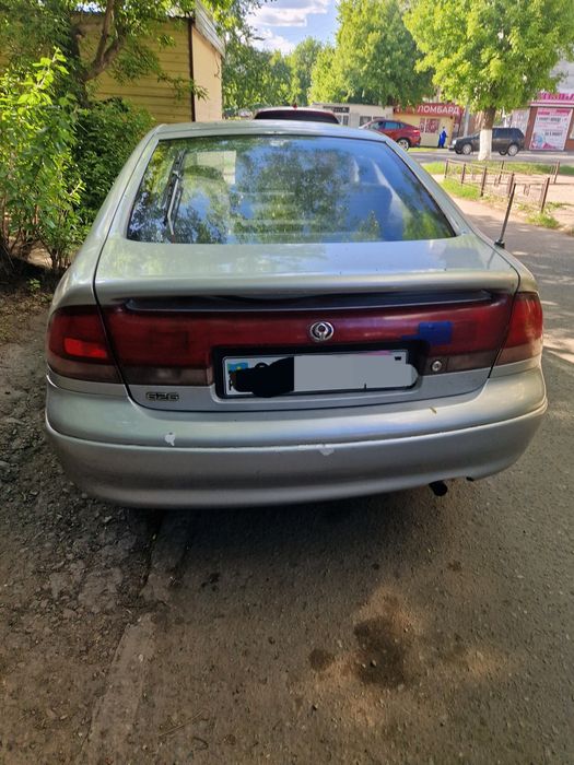 Автомашина мазда
