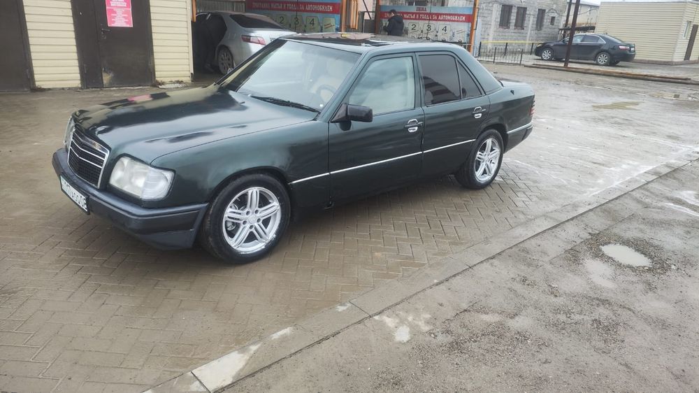Мерседес Е300 полный привод