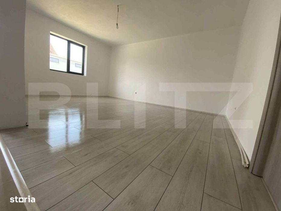 Casa P+1, 300mp teren, 17 ml deschidere, Preajba