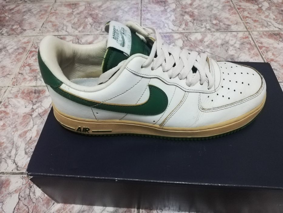 Vând adidași Nike air force 1
