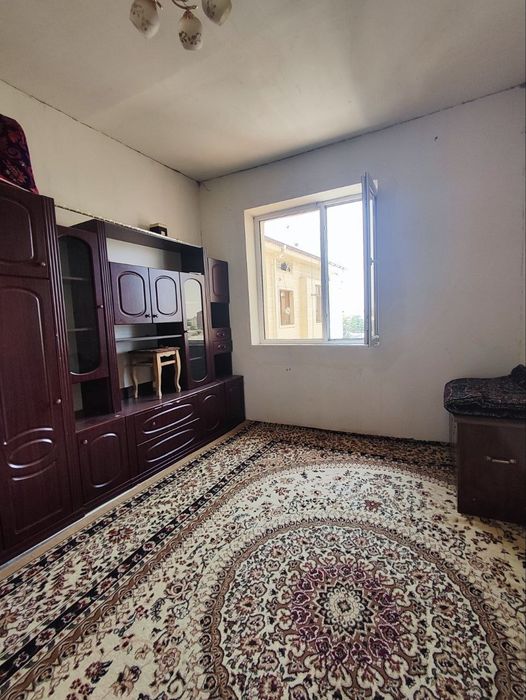 СРОЧНО и недорого продается 2 комнатная квартира