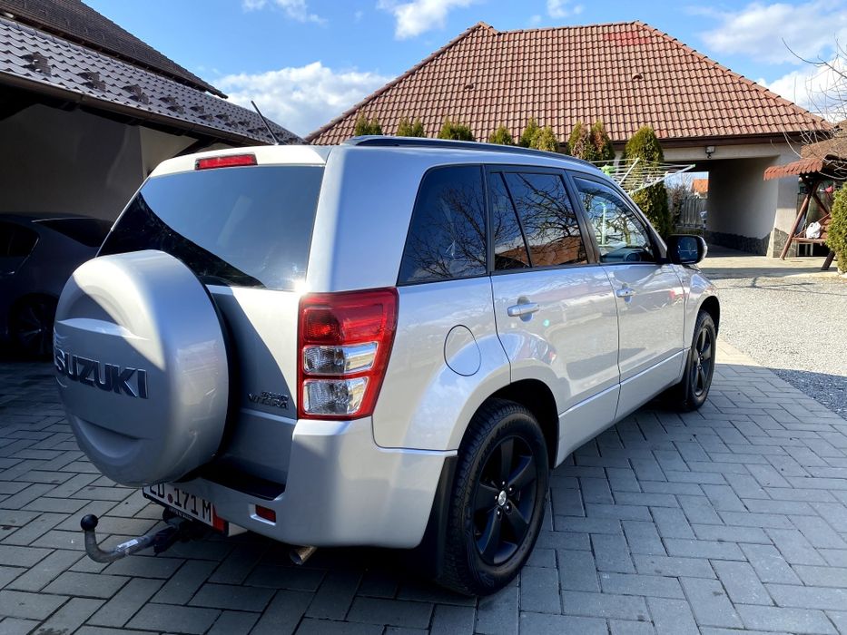 SUZUKI Grand Vitara 2012 — imagine 3