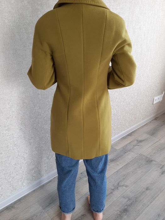 Польто демисезонное