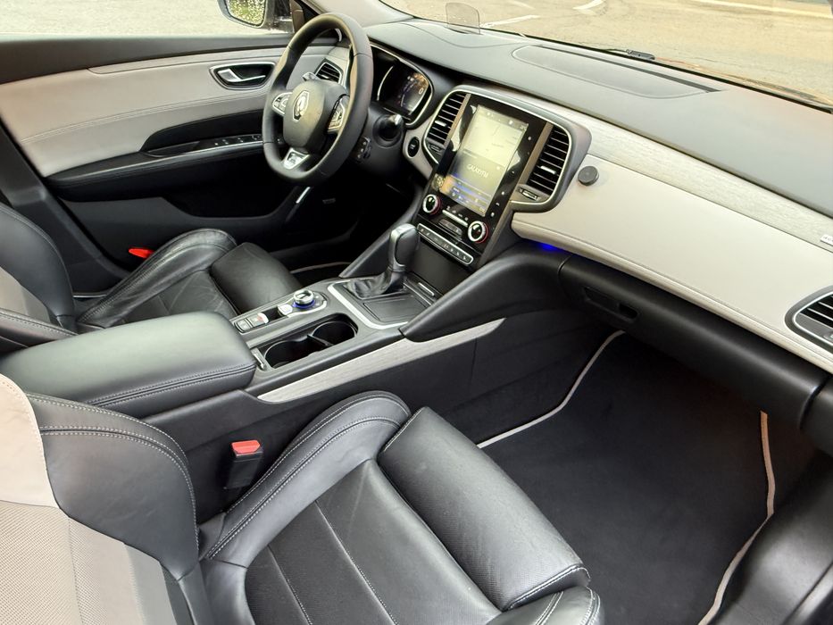 Renault Talisman Initiale Paris