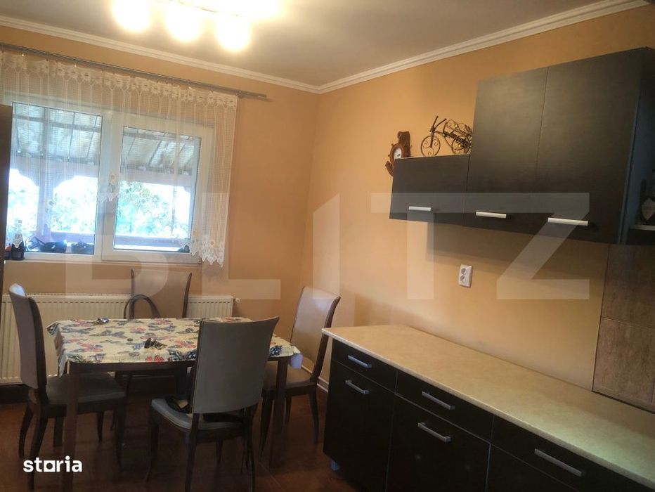 De vanzare , casa cu teren intravilan 3000mp , zona Ciuperceni