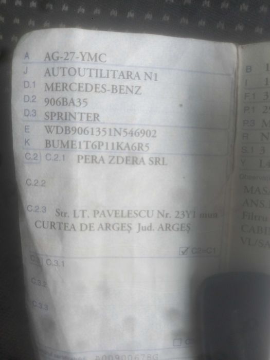 Autoutilitara Mercedes