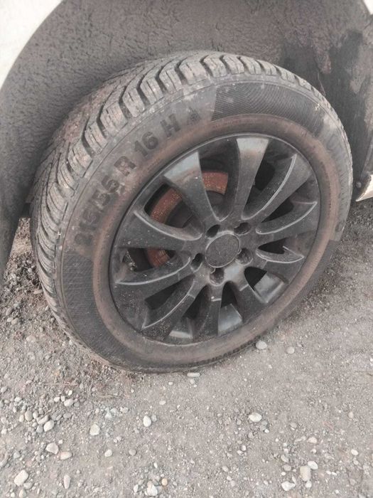 Doar vând auto nu fac schimburi