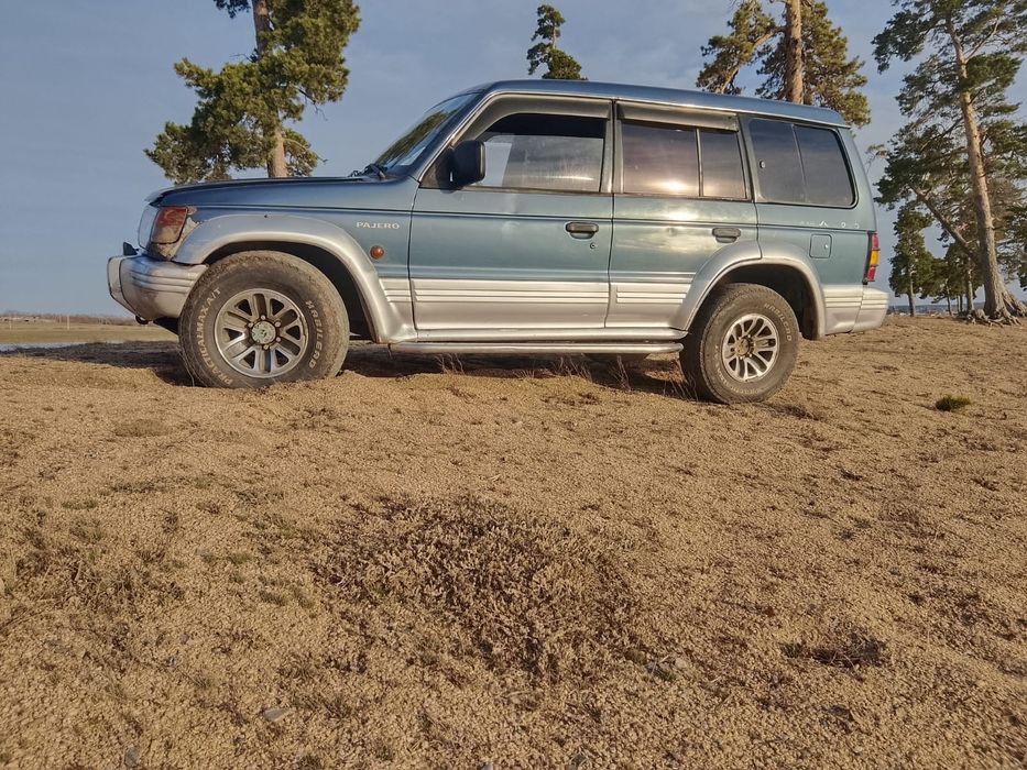 Продам Паджеро 2
