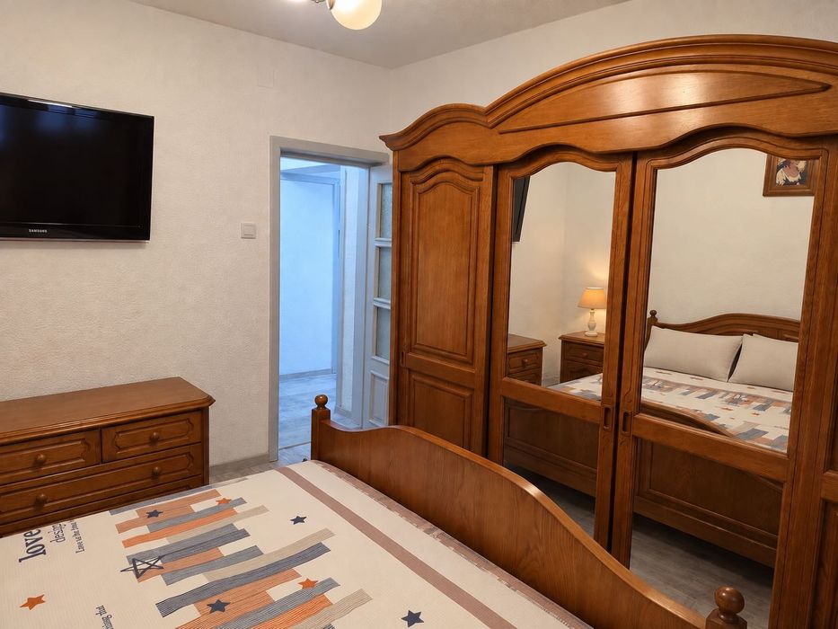 Proprietar – apartament 3 camere, 75 mp, decomandat, Obcini – Lidl, parcare