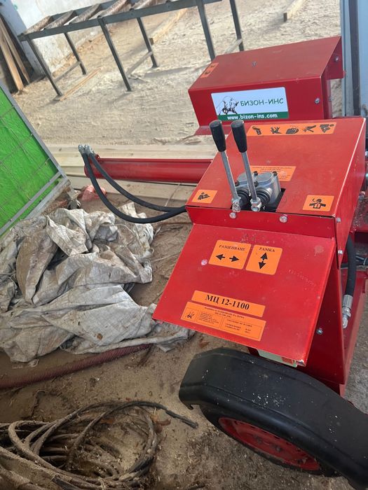 Цепачка за дърва с колесар МЦ 12-1100