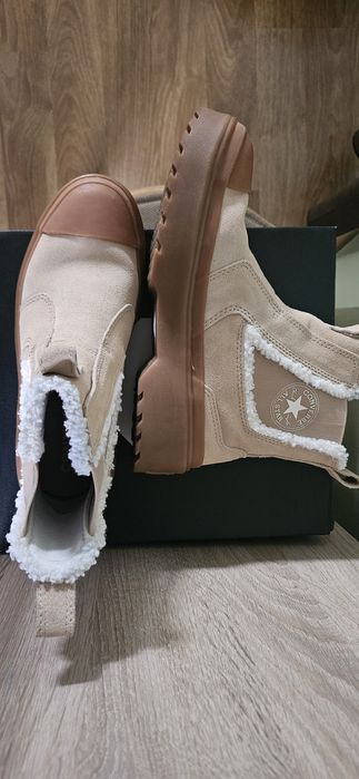 Зимни боти Converse