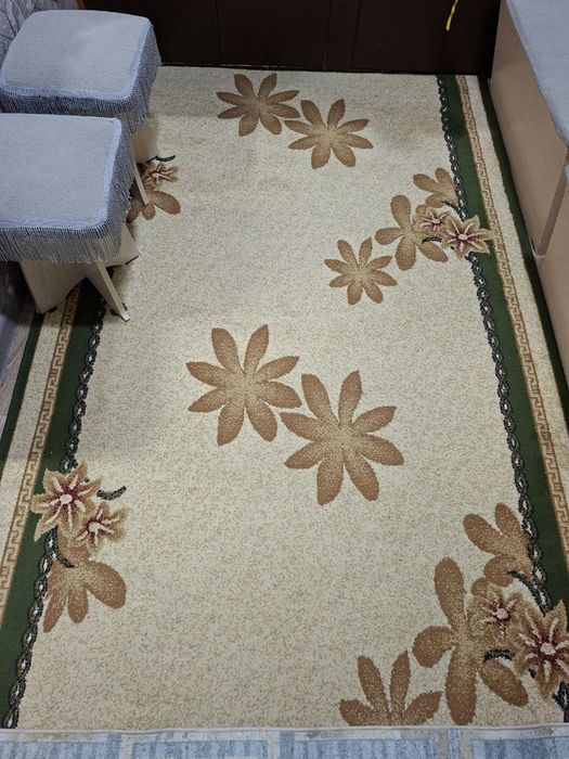 Gilam daroshka uy jihozlari